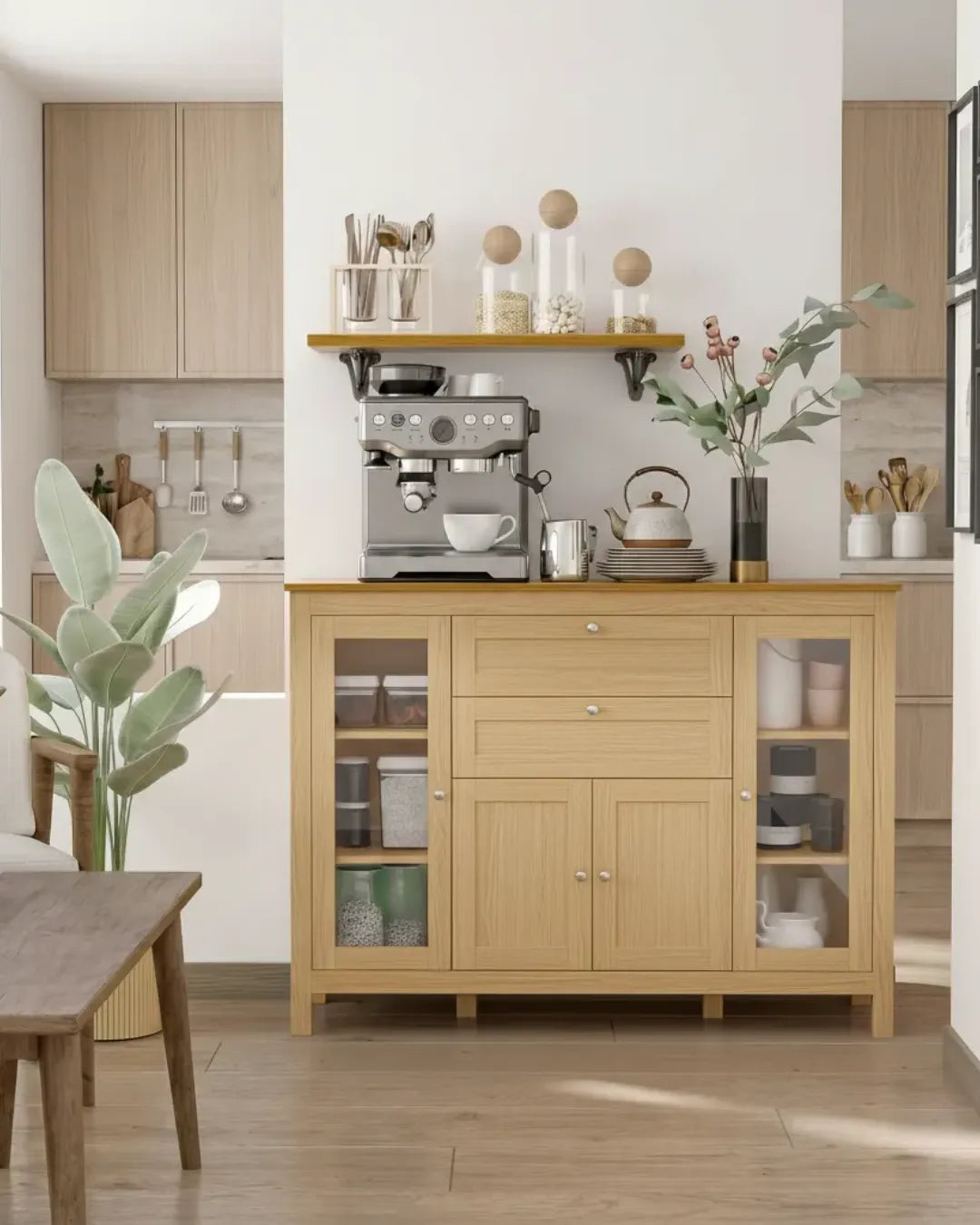 armoire buffet modèle Ophelia couleur chêne dans une cuisine