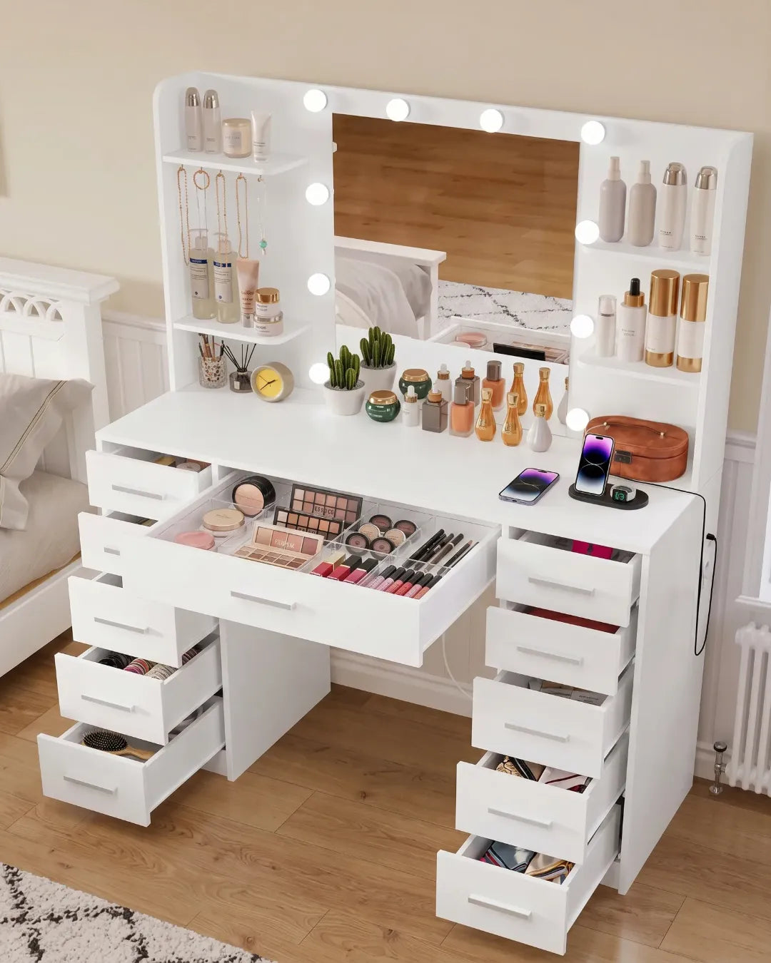 coiffeuse modèle Eleanor couleur blanc tiroirs ouverts